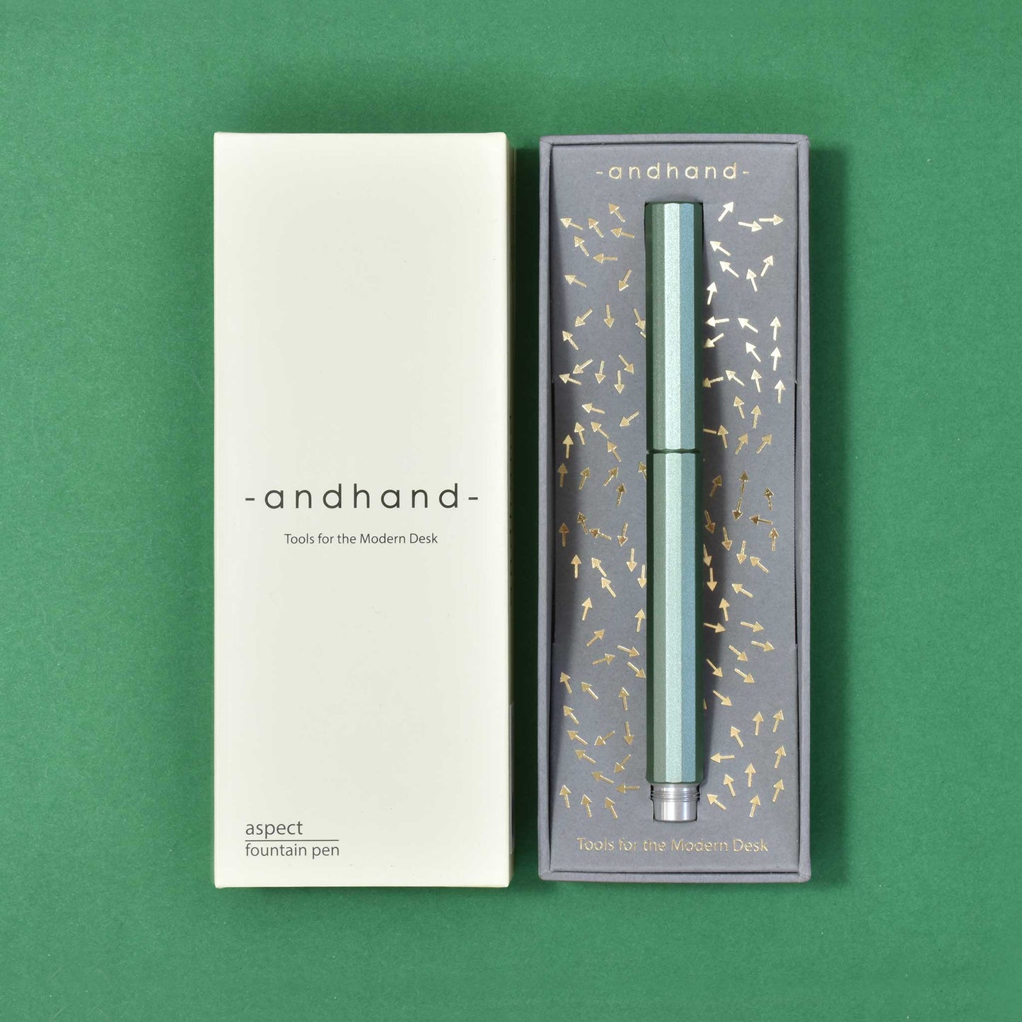 Fountain pen packaging made from premium card stock