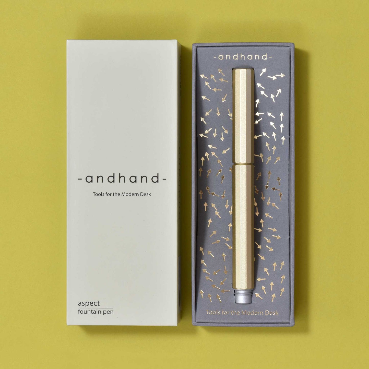 Fountain pen packaging made from premium card stock