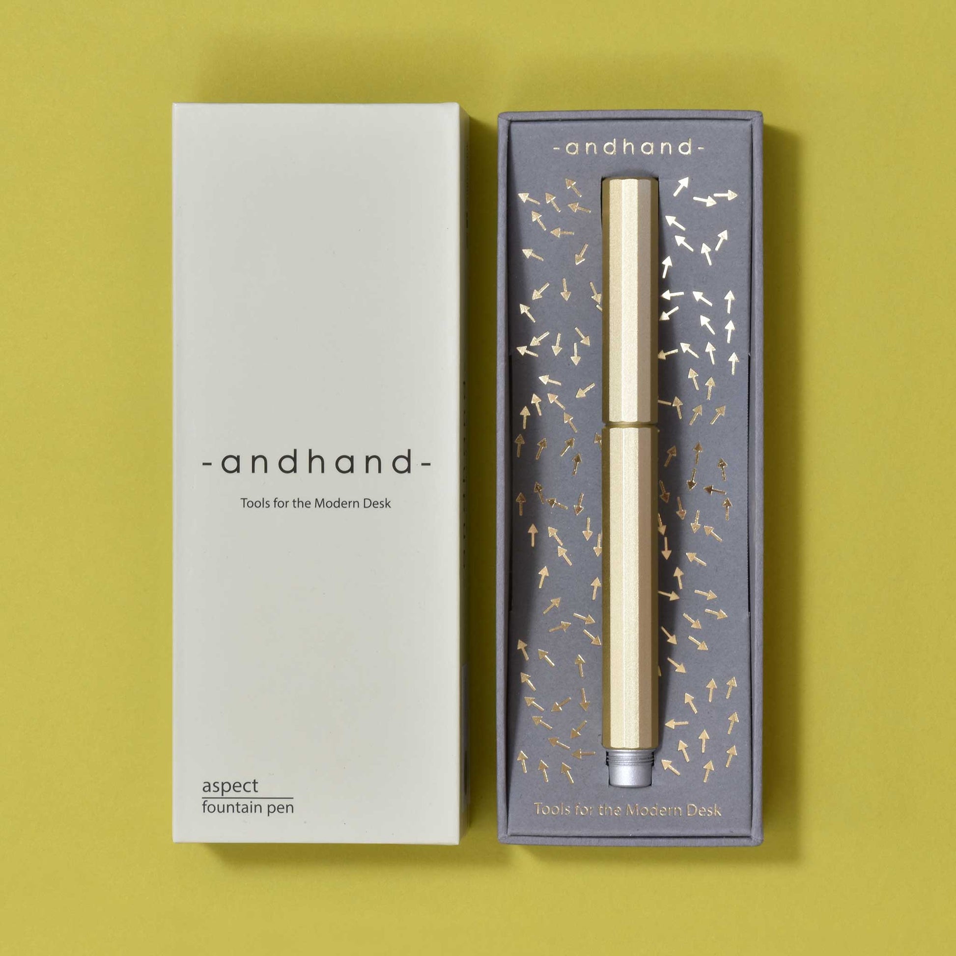 Fountain pen packaging made from premium card stock