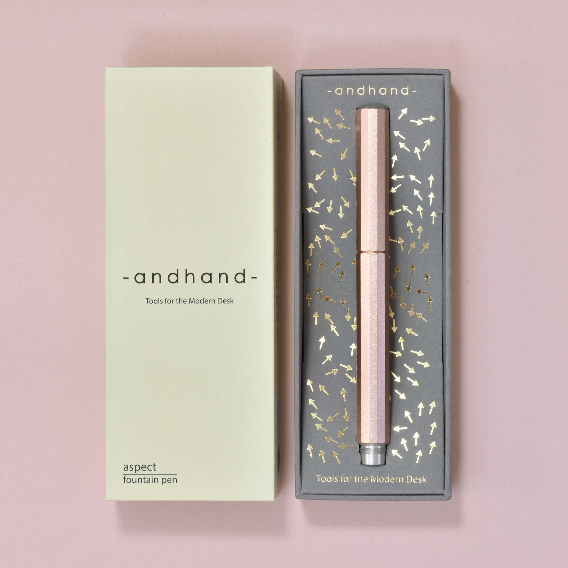 Fountain pen packaging made from premium card stock
