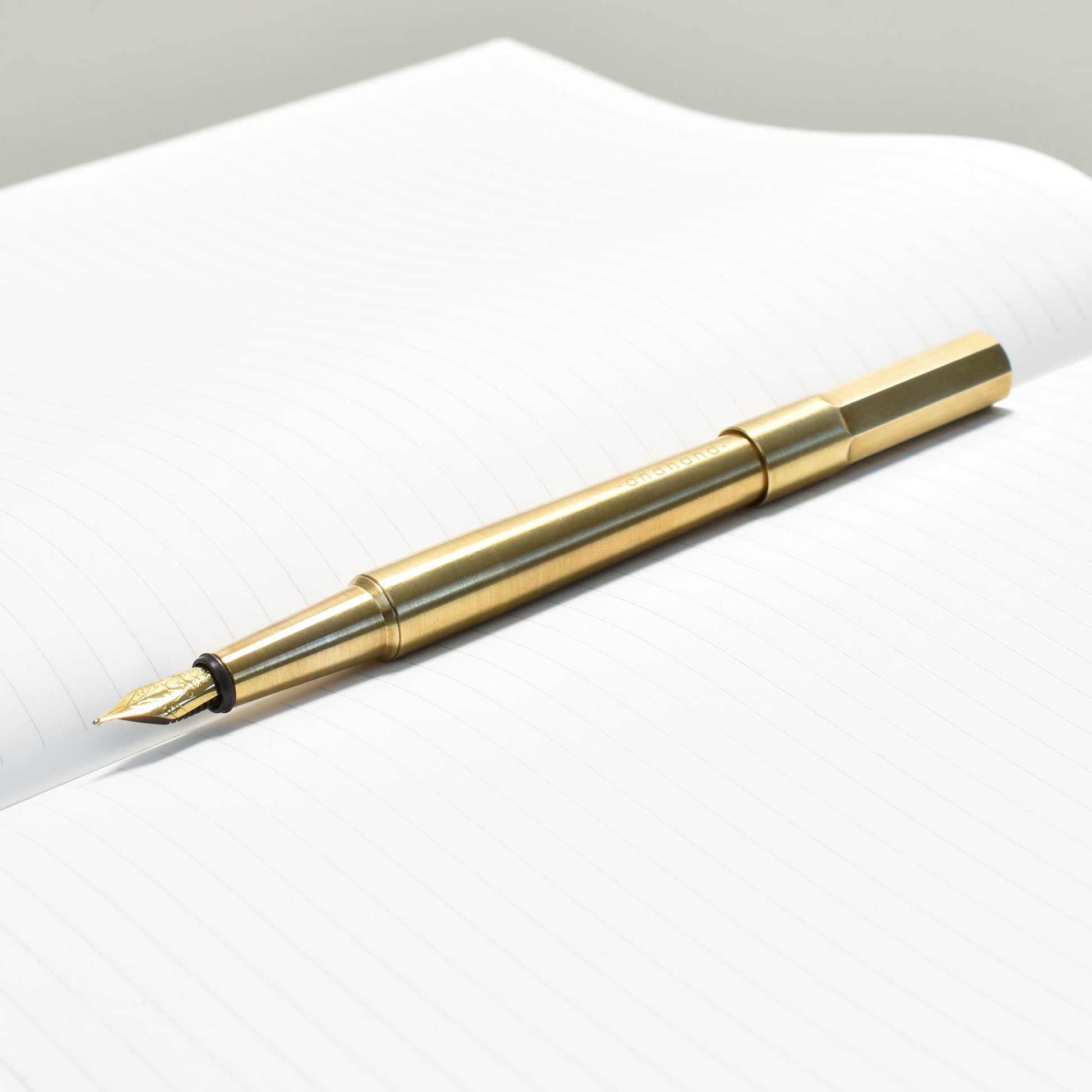 Method Fountain Pen by Andhand. Brass pen with gold plated nib. Ideal fountain pen for writing.